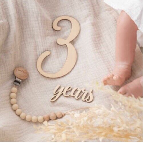 Newborn Baby Milestone Cards Wooden Engraved Photography Accessories Birthing